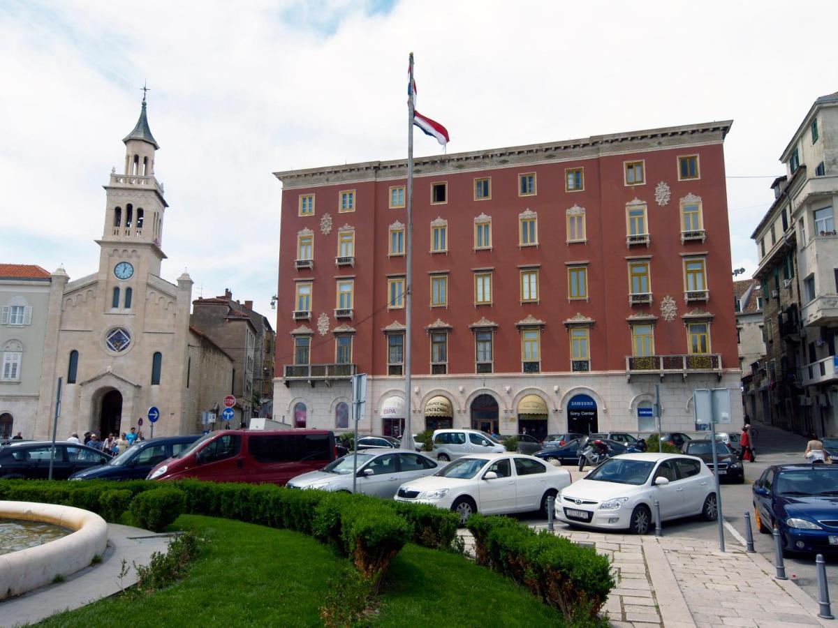 Famous Promenade Riva Apartment Split Zewnętrze zdjęcie